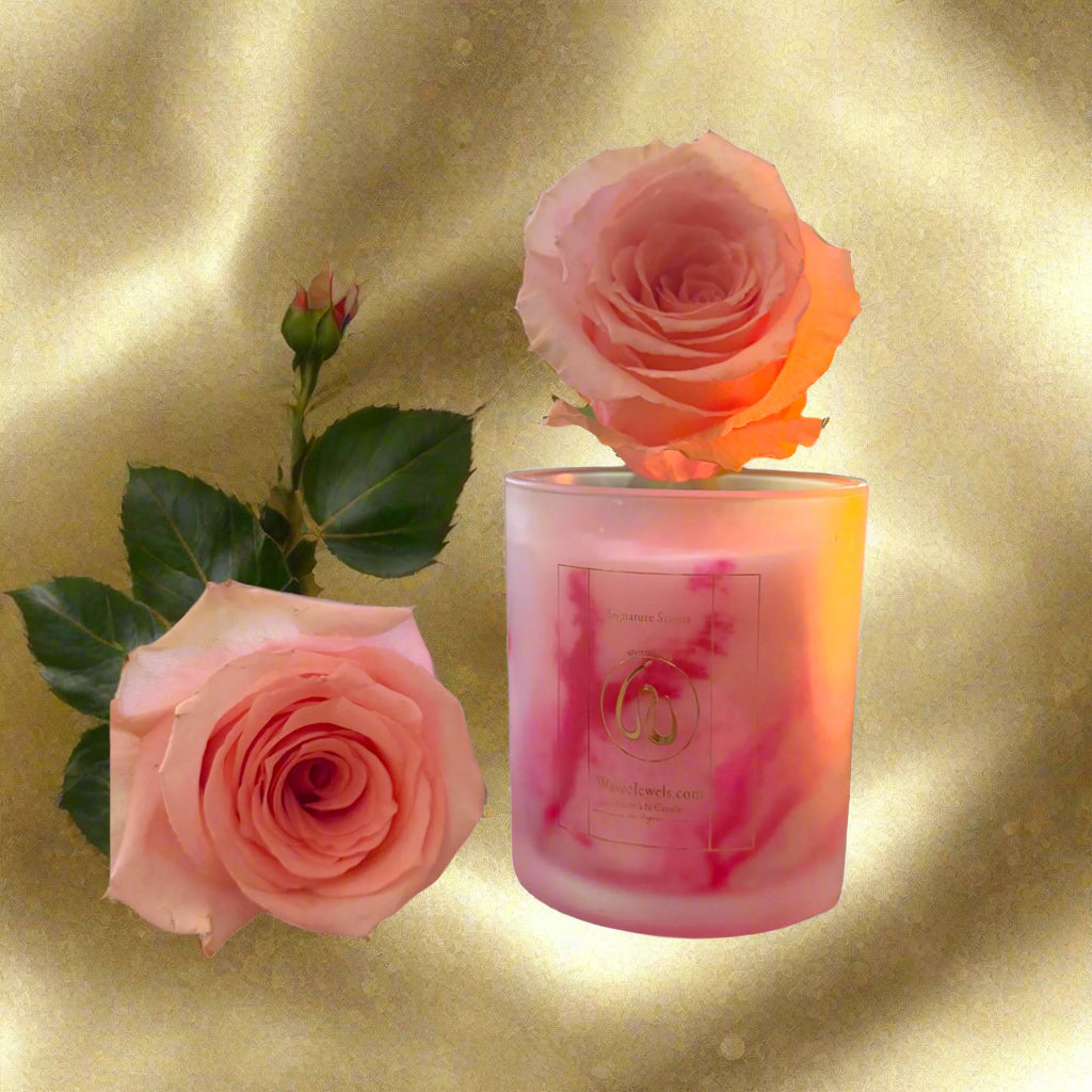 Petal Kiss Candle